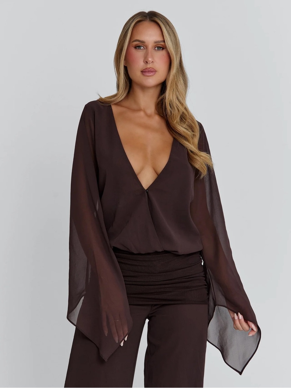 NWT Outcast Lenna Top chocolate